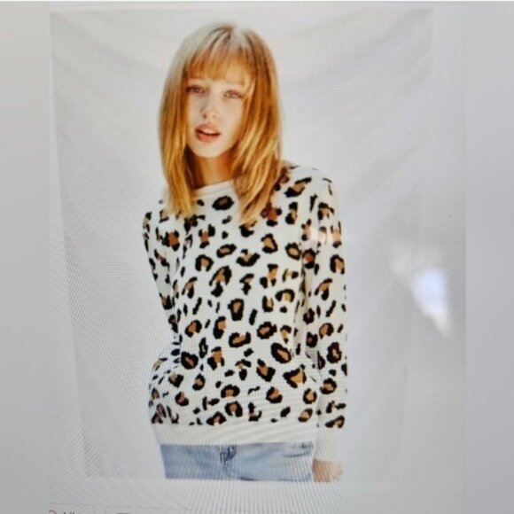 LEOPARD CROSS BACK SWEATER-NEW - Picture 3 of 6